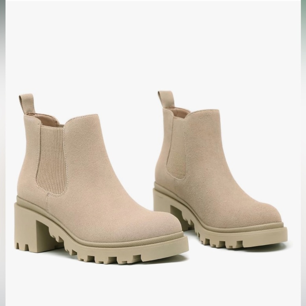 NWOT DECARSDS tan textured end faux suede chunky platform ankle boots Size 10